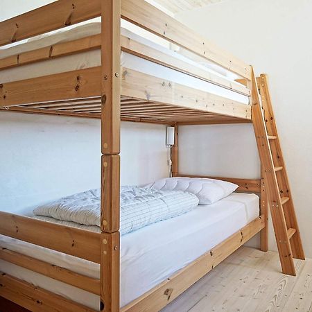 6 Person Holiday Home In Сванеке Екстериор снимка