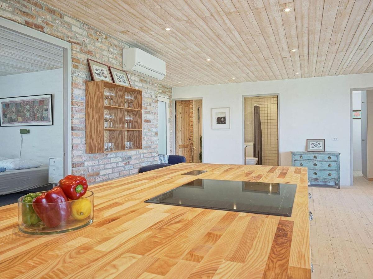6 Person Holiday Home In Сванеке Екстериор снимка